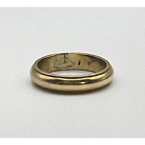 Vintage Wedding Band 14 Kt Gold Filled GF Ring Size 7 / 4.4mm Wide Signed Vargas